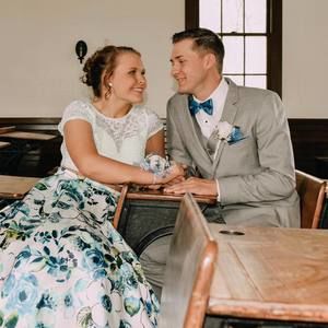 Meet your Posher, Claire